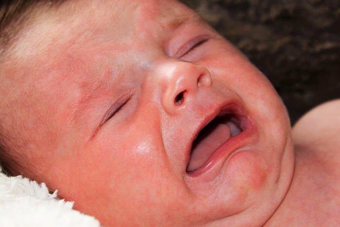 عصبی شیر خوردن نوزاد