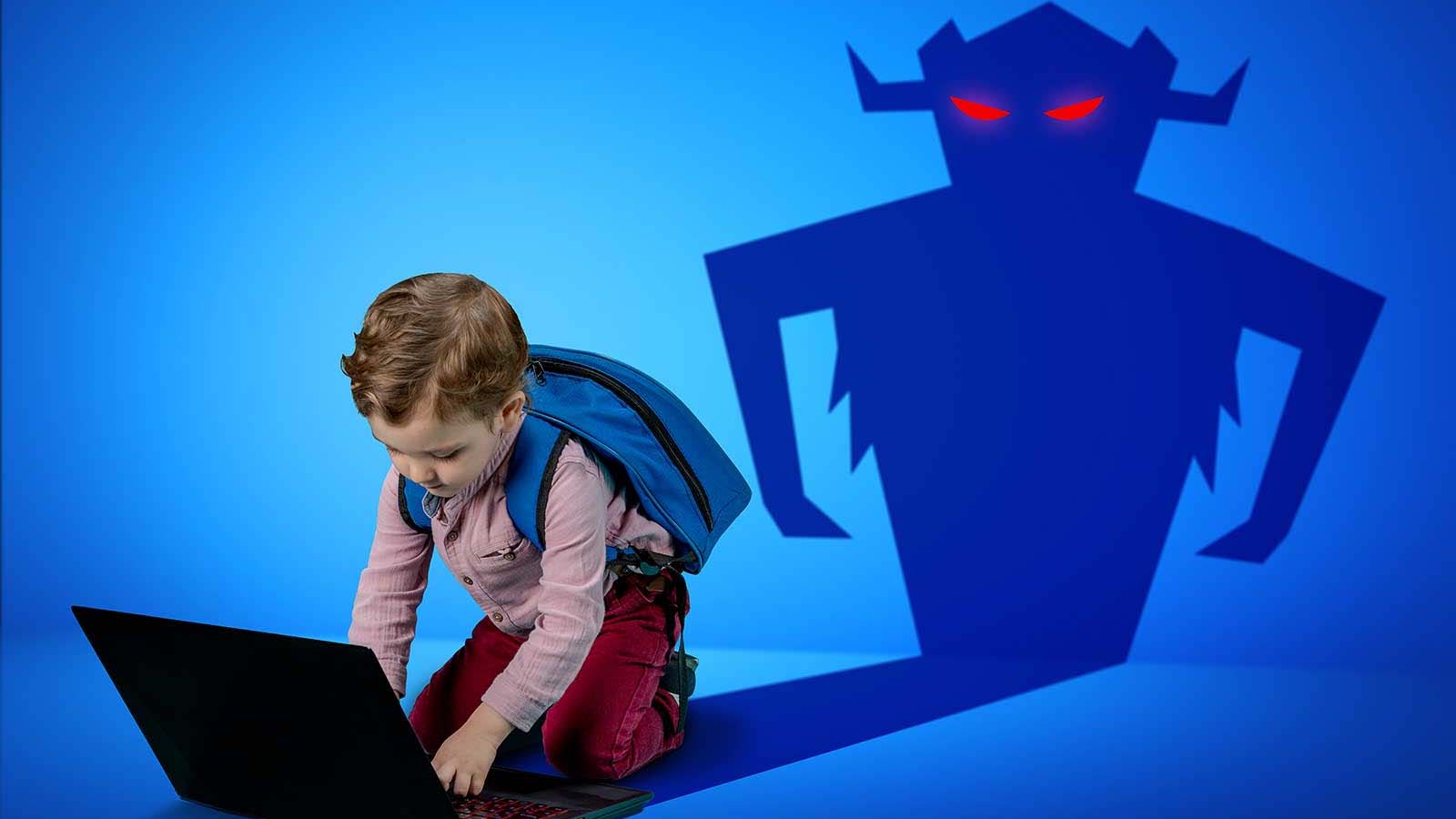 بهترین متخصص کودکان و نوزادان تبریز دکتر هادی کیانور